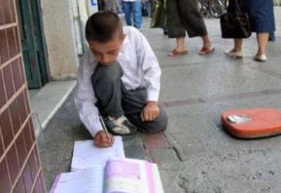 Bakandan ikna turu ve de kavram ve ayak oyunu